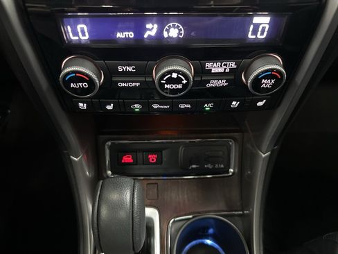 Used 2022 Subaru Ascent Touring image 26