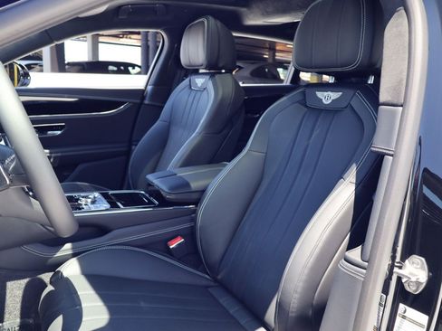 New 2026 Bentley Flying Spur Plug-In Hybrid AWD/4WD image 5