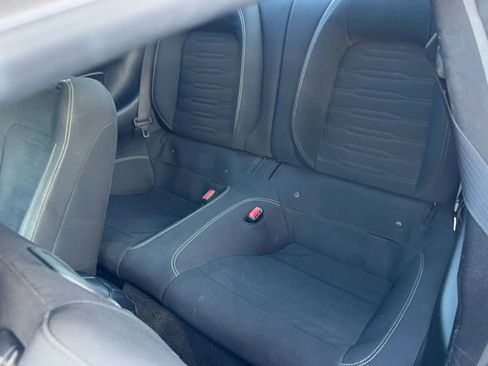 Used 2016 Ford Mustang Coupe image 15
