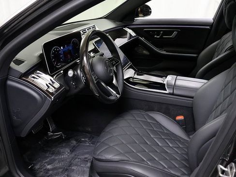 Certified 2024 Mercedes-Benz S 580e S 580e image 11