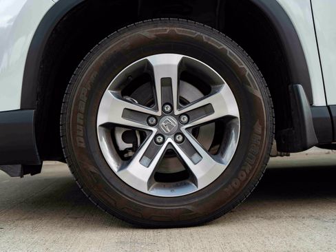 Used 2025 Honda Pilot EX-L image 14