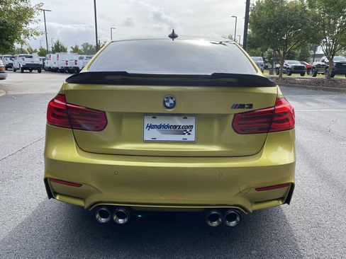 Used 2017 BMW M3 RWD image 8