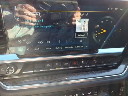 Used 2024 Chevrolet Silverado 1500 LT Trail Boss w/ LPO, Dark Essentials Package image 24