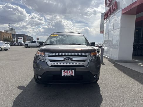 Used 2014 Ford Explorer XLT AWD/4WD image 4