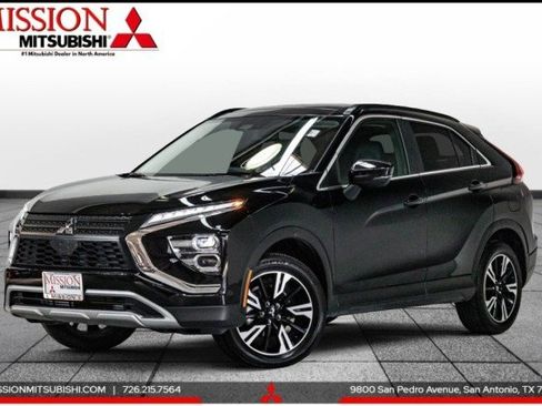 Used 2023 Mitsubishi Eclipse Cross SE image 1