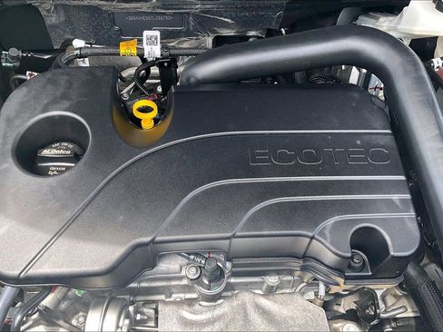 Used 2026 Chevrolet Equinox LT FWD image 28