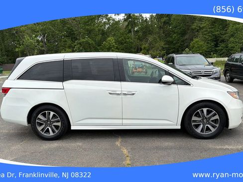 Used 2016 Honda Odyssey Touring image 4