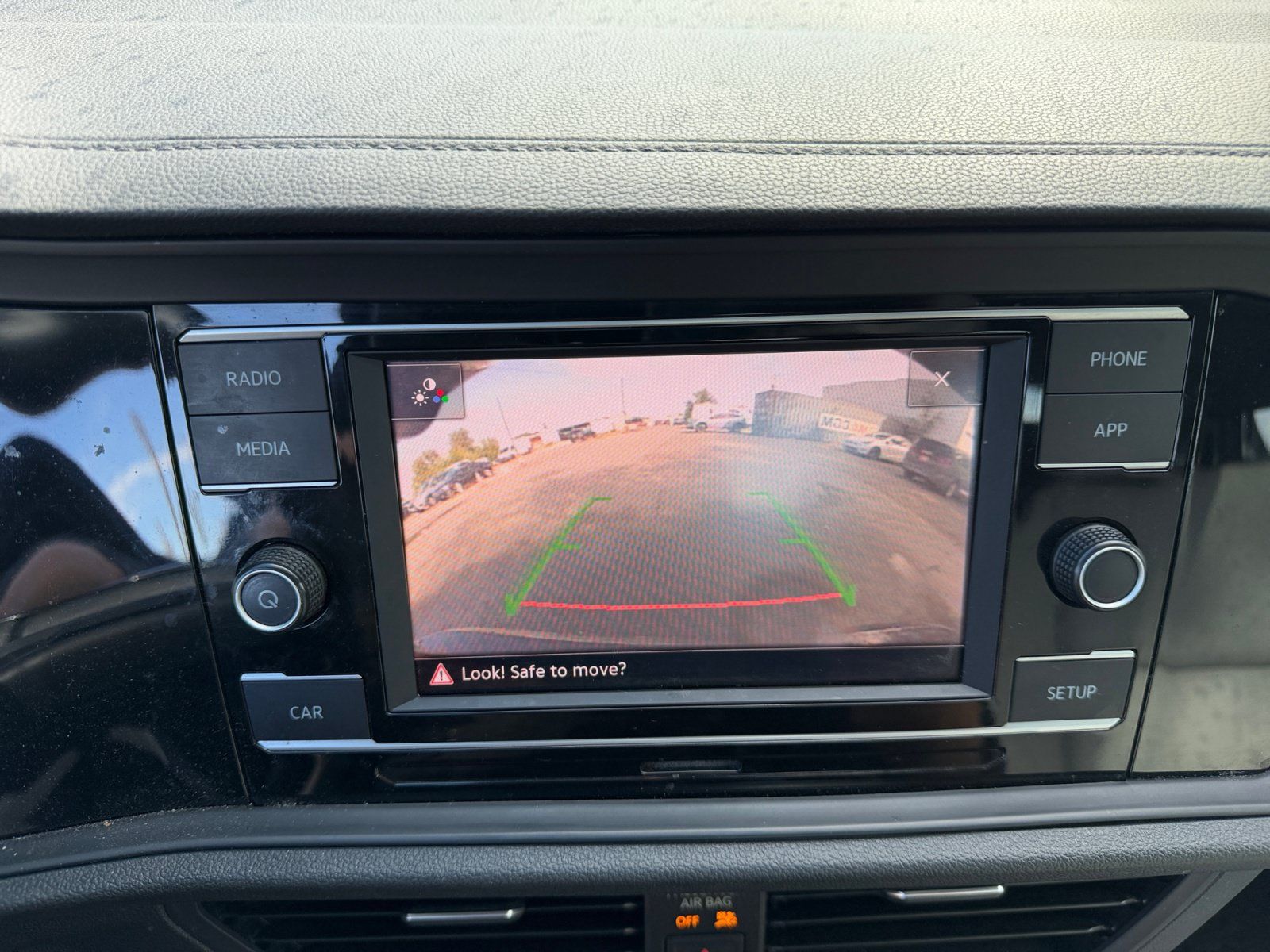 Used 2019 Volkswagen Jetta R-Line FWD image 23