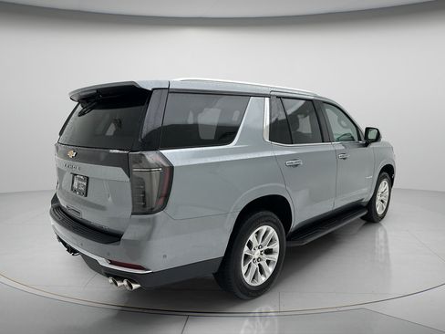 Used 2025 Chevrolet Tahoe Premier AWD/4WD image 5