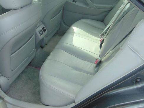 Used 2007 Toyota Camry Hybrid FWD image 9