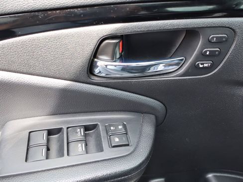 Used 2017 Honda Pilot Elite image 17