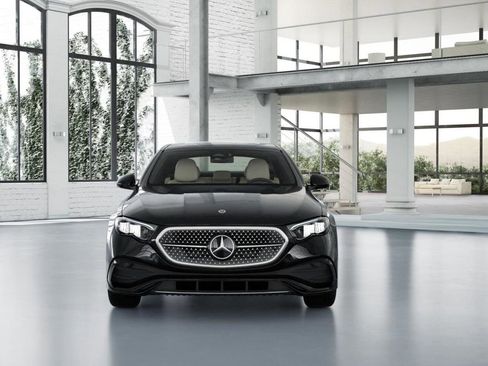 New 2026 Mercedes-Benz E 450 4MATIC Sedan image 7