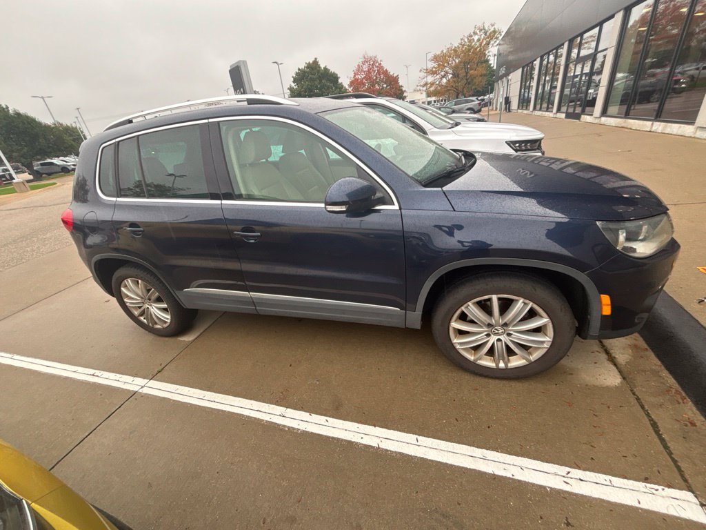 Used 2014 Volkswagen Tiguan SE AWD/4WD image 4