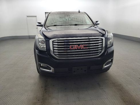 Used 2017 GMC Yukon SLT w/ Premium Edition AWD/4WD image 14