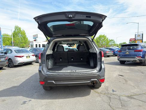 Used 2020 Subaru Forester Limited AWD/4WD image 17