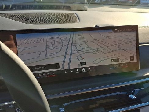 New 2026 BMW X5 xDrive40i image 3