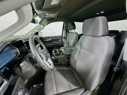 Used 2024 GMC Sierra 1500 Elevation image 15