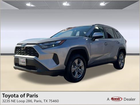 Used 2024 Toyota RAV4 XLE image 1
