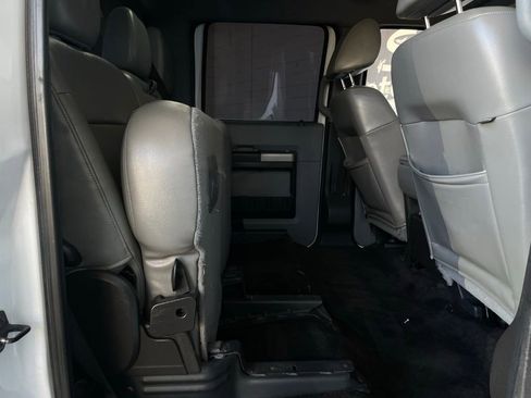 Used 2011 Ford F250 XLT w/ XLT Premium Pkg image 19