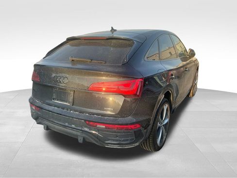 Used 2022 Audi Q5 2.0T Prestige w/ Prestige Package image 3