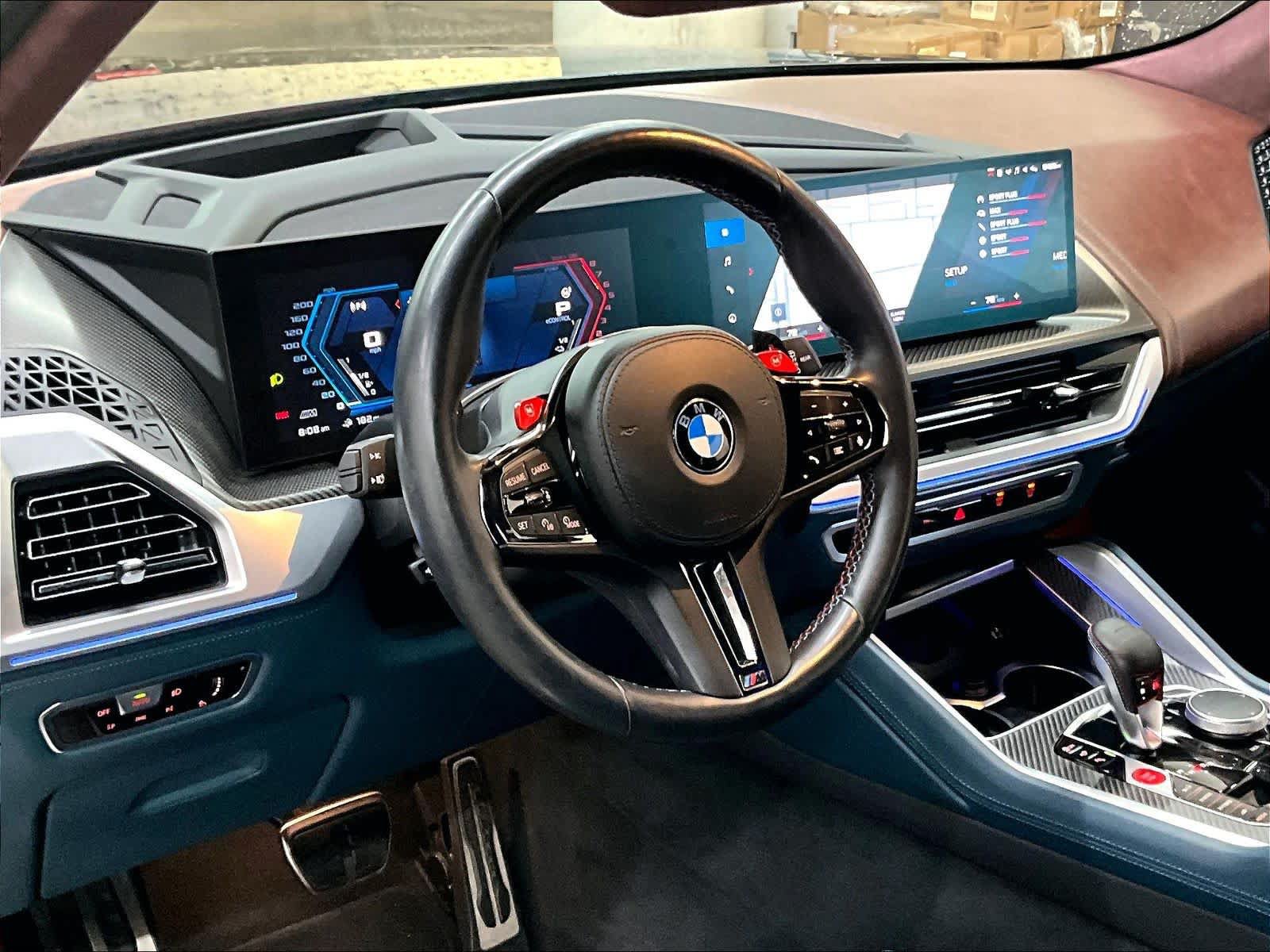 Used 2023 BMW XM AWD/4WD image 16