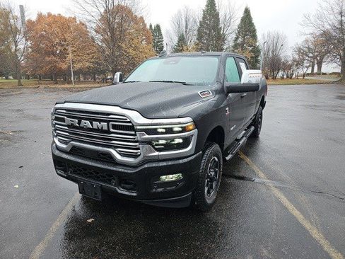Used 2025 RAM 2500 Laramie image 2