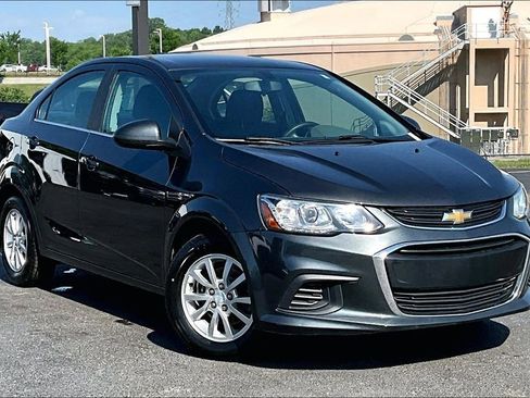 Used 2020 Chevrolet Sonic LT FWD image 36