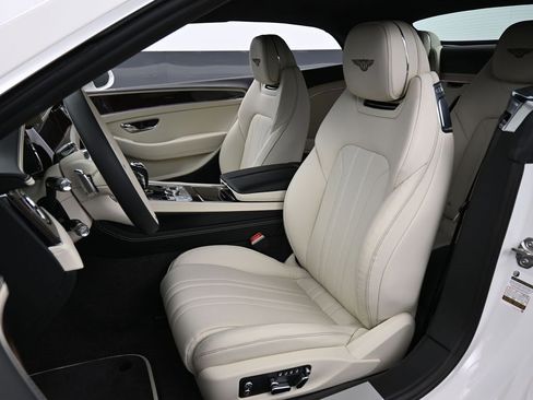 New 2026 Bentley Continental GTC image 5
