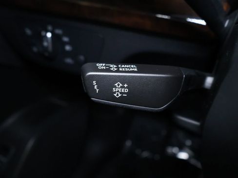 Used 2018 Audi Q5 2.0T Premium Plus w/ Premium Plus Package image 31