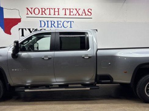 Used 2024 Chevrolet Silverado 3500 LT w/ All Star Edition AWD/4WD image 11