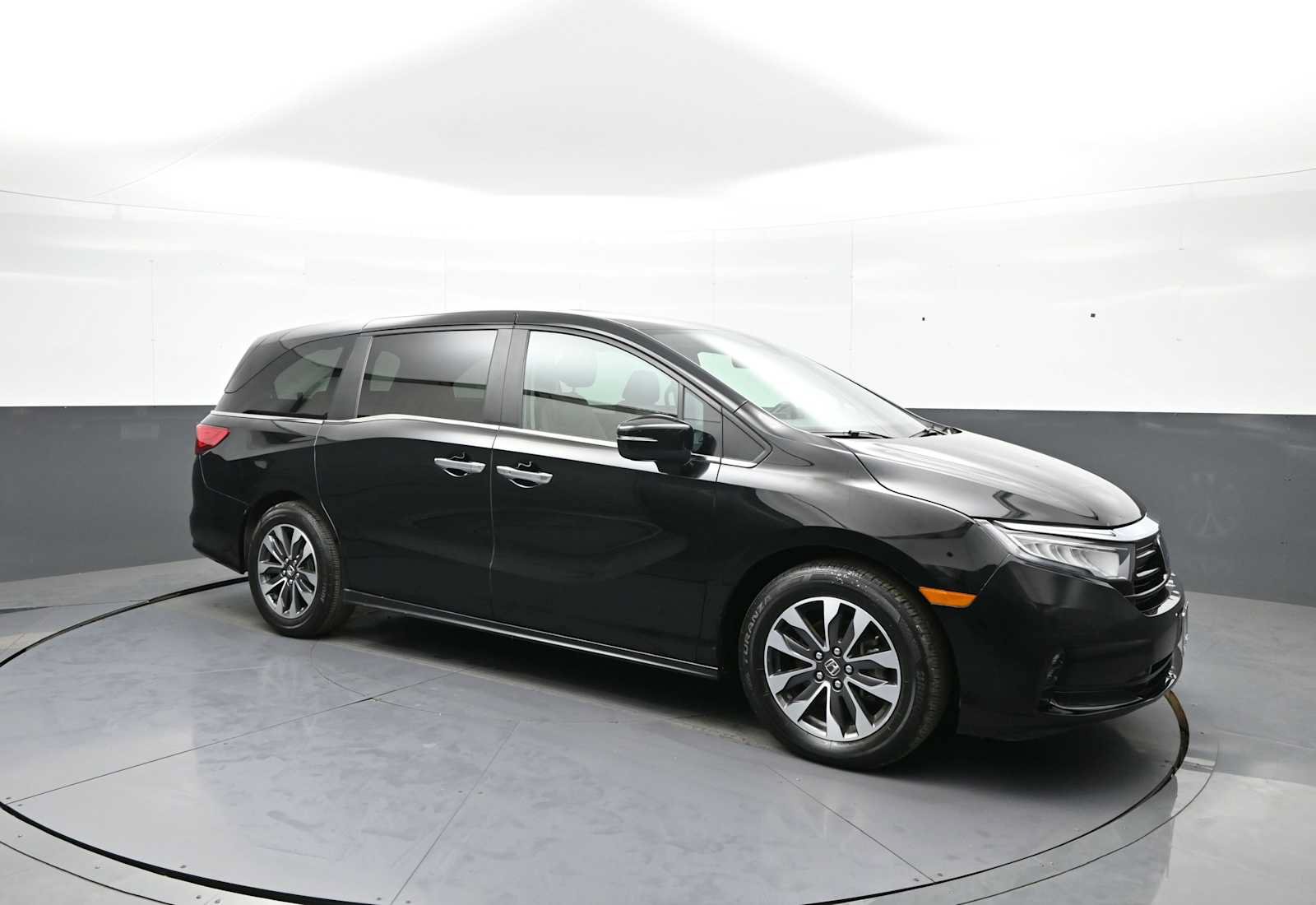 Certified 2023 Honda Odyssey EX-L image 3
