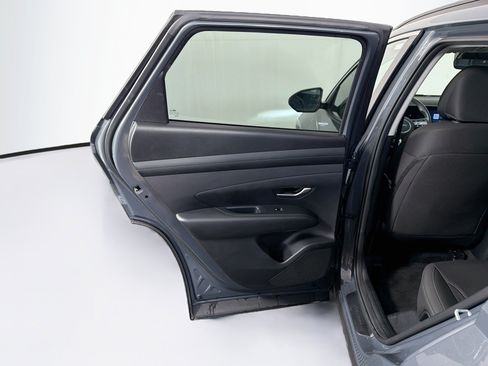 Used 2025 Hyundai Tucson SEL FWD image 27