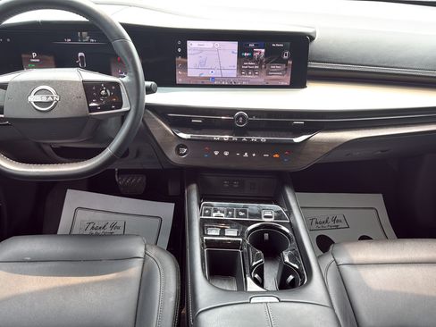 Used 2025 Nissan Murano SL w/ Cargo Package AWD/4WD image 17