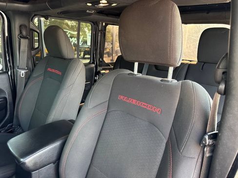 Used 2020 Jeep Wrangler Unlimited Rubicon AWD/4WD image 23