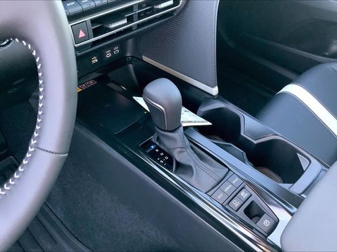 New 2026 Toyota Camry SE image 7