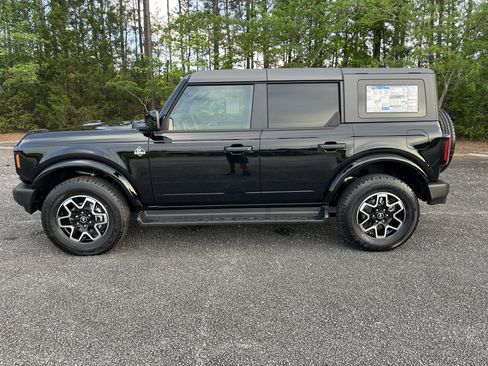New 2026 Ford Bronco Outer Banks AWD/4WD image 37