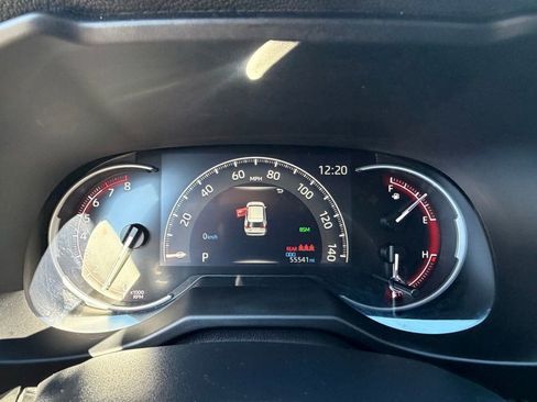 Used 2023 Toyota RAV4 XLE image 21