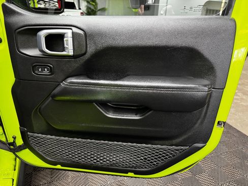 Used 2021 Jeep Wrangler Unlimited Rubicon 4xe w/ Steel Bumper Group image 55