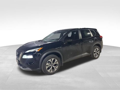 Used 2022 Nissan Rogue SV image 7