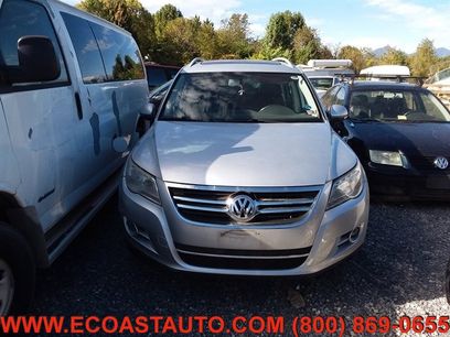 Used 2010 Volkswagen Tiguan SE