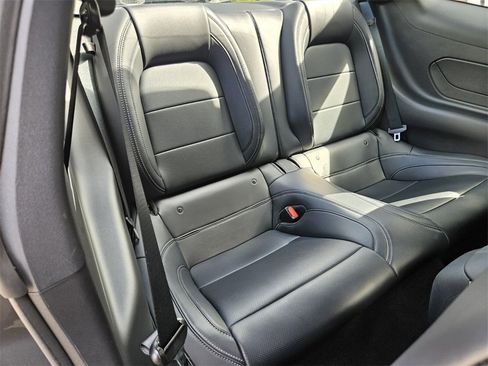Used 2025 Ford Mustang Premium image 10