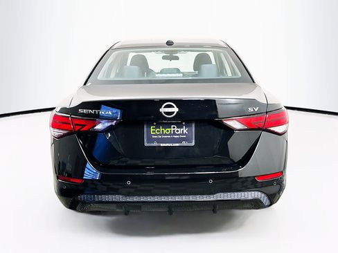 Used 2024 Nissan Sentra SV image 7