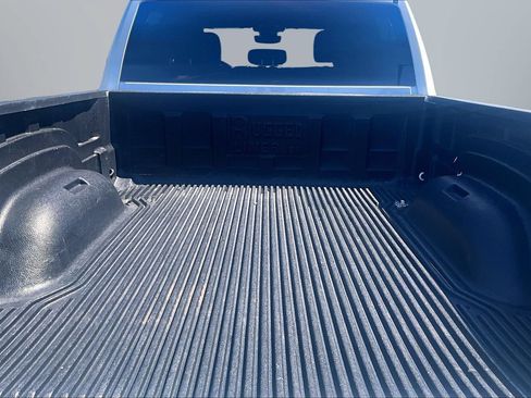 Used 2024 RAM 2500 Big Horn AWD/4WD image 25
