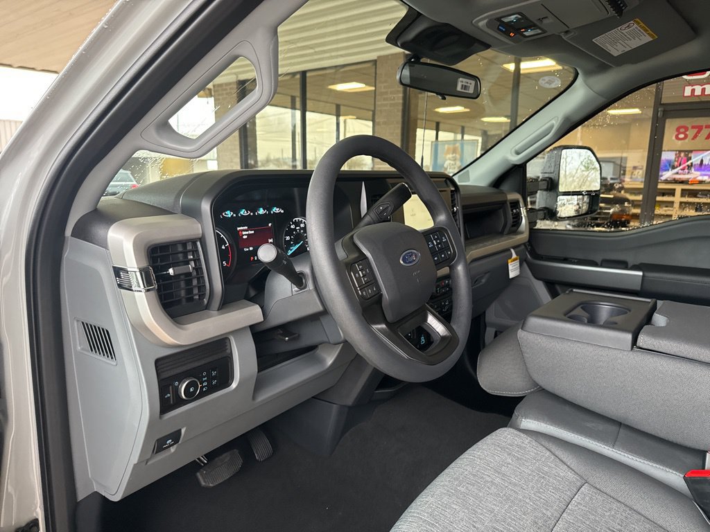 Used 2026 Ford F250 XL w/ STX Appearance Package AWD/4WD image 9