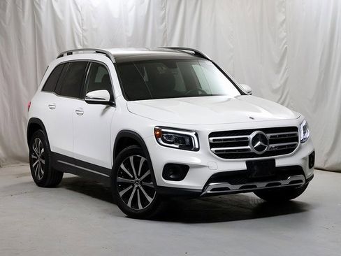 Certified 2023 Mercedes-Benz GLB 250 4MATIC image 1