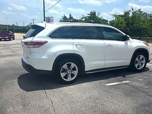 Used 2015 Toyota Highlander Limited FWD image 7
