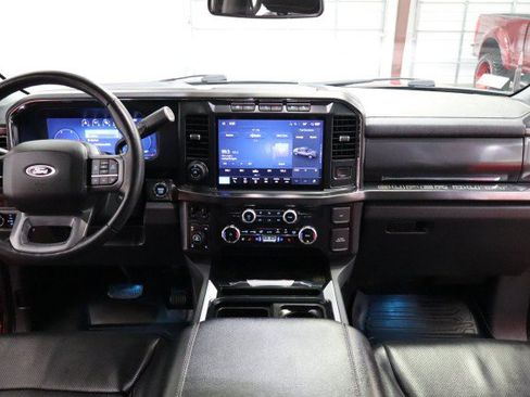 Used 2024 Ford F250 Lariat w/ Lariat Ultimate Package AWD/4WD image 7