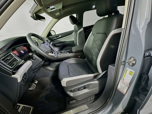 New 2026 Volkswagen Atlas Peak Edition AWD/4WD image 10