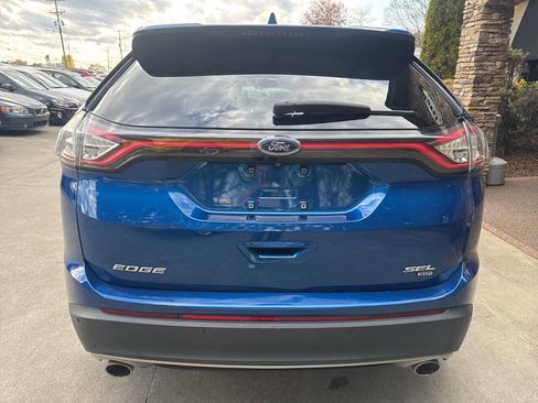 Used 2018 Ford Edge SEL w/ Equipment Group 201A image 4