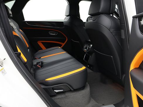 New 2026 Bentley Bentayga Speed image 42